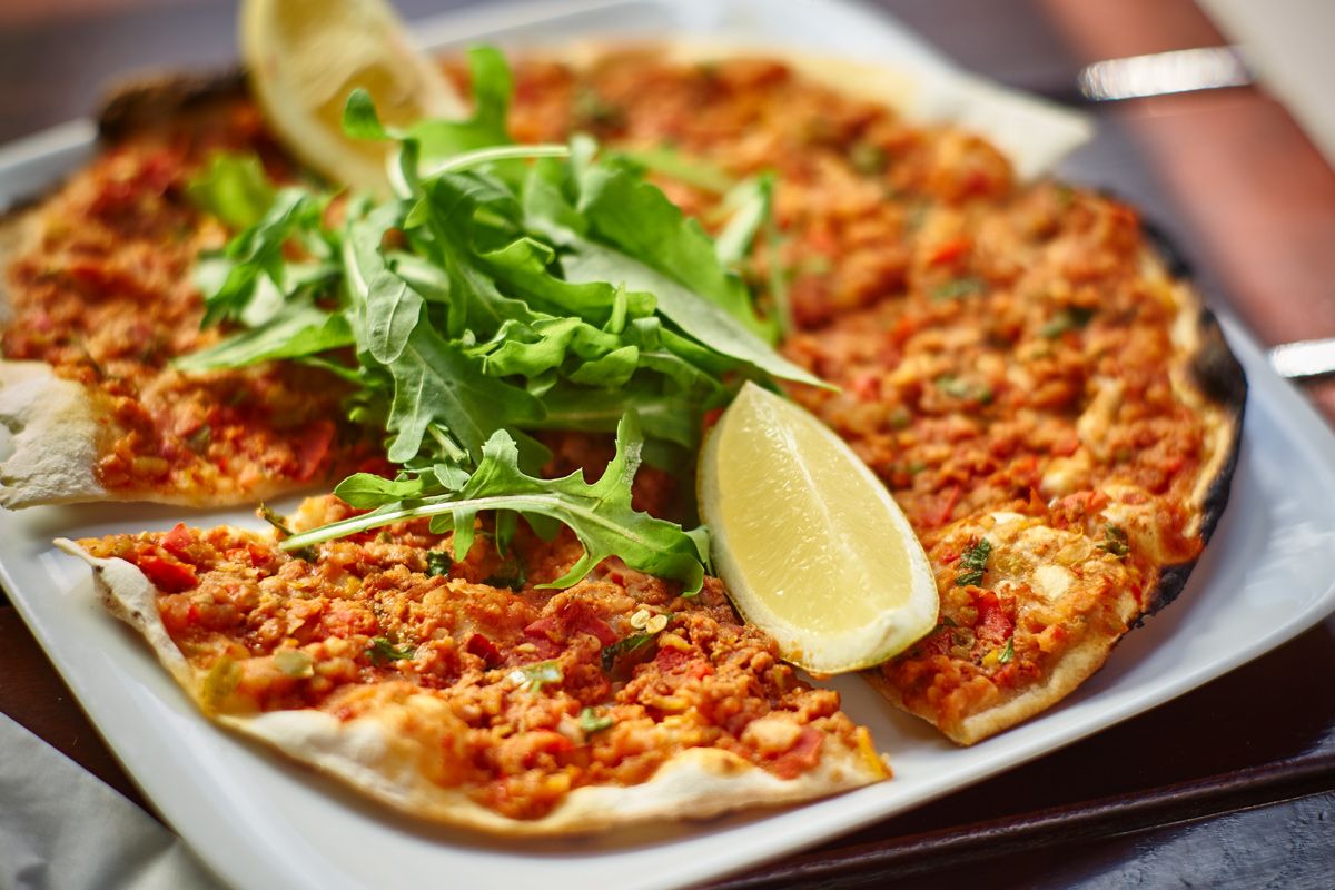 Streetfood-Idee: Rezept f&uuml;r Lahmacun