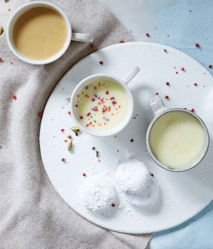 Winter-Cocktail: Rezept für heiße weiße Schokolade mit Rum Winter-Cocktail: Rezept für heiße weiße Schokolade mit Rum