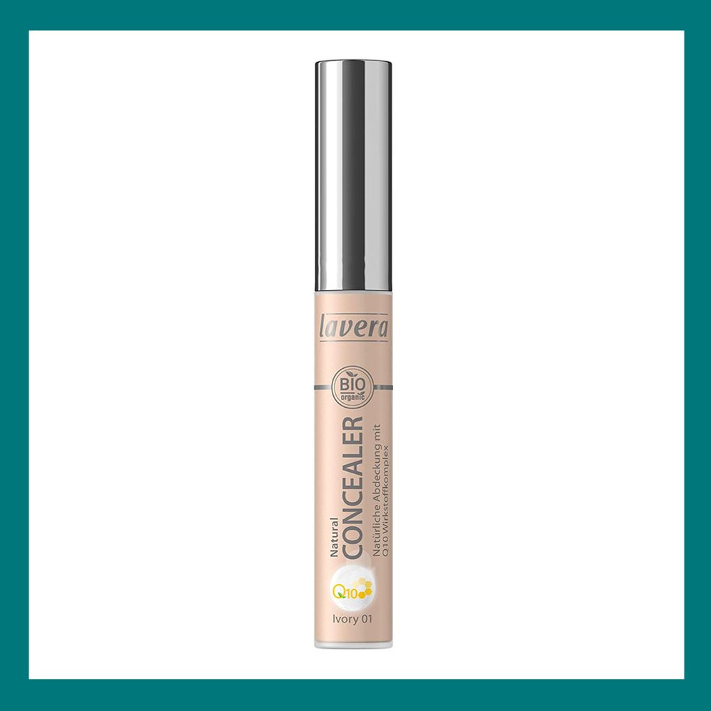 Pickel lassen sich mit einem Concealer ganz easy abdecken.