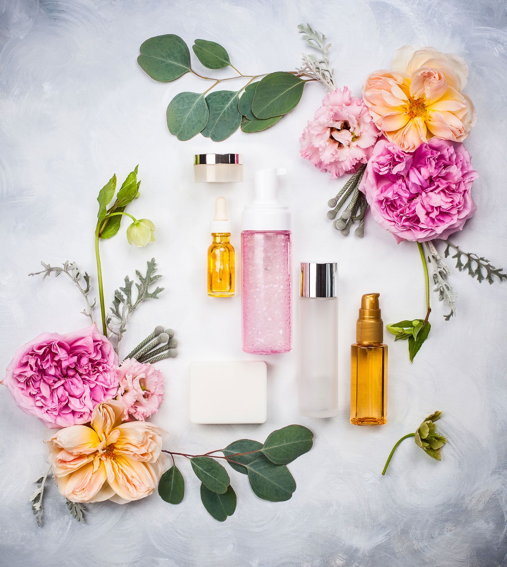 Gesichtspflege Produkte: Das sind die 4 Must-haves für eine schöne Haut! Gesichtspflege Produkte: Das sind die 4 Must-haves für eine schöne Haut!