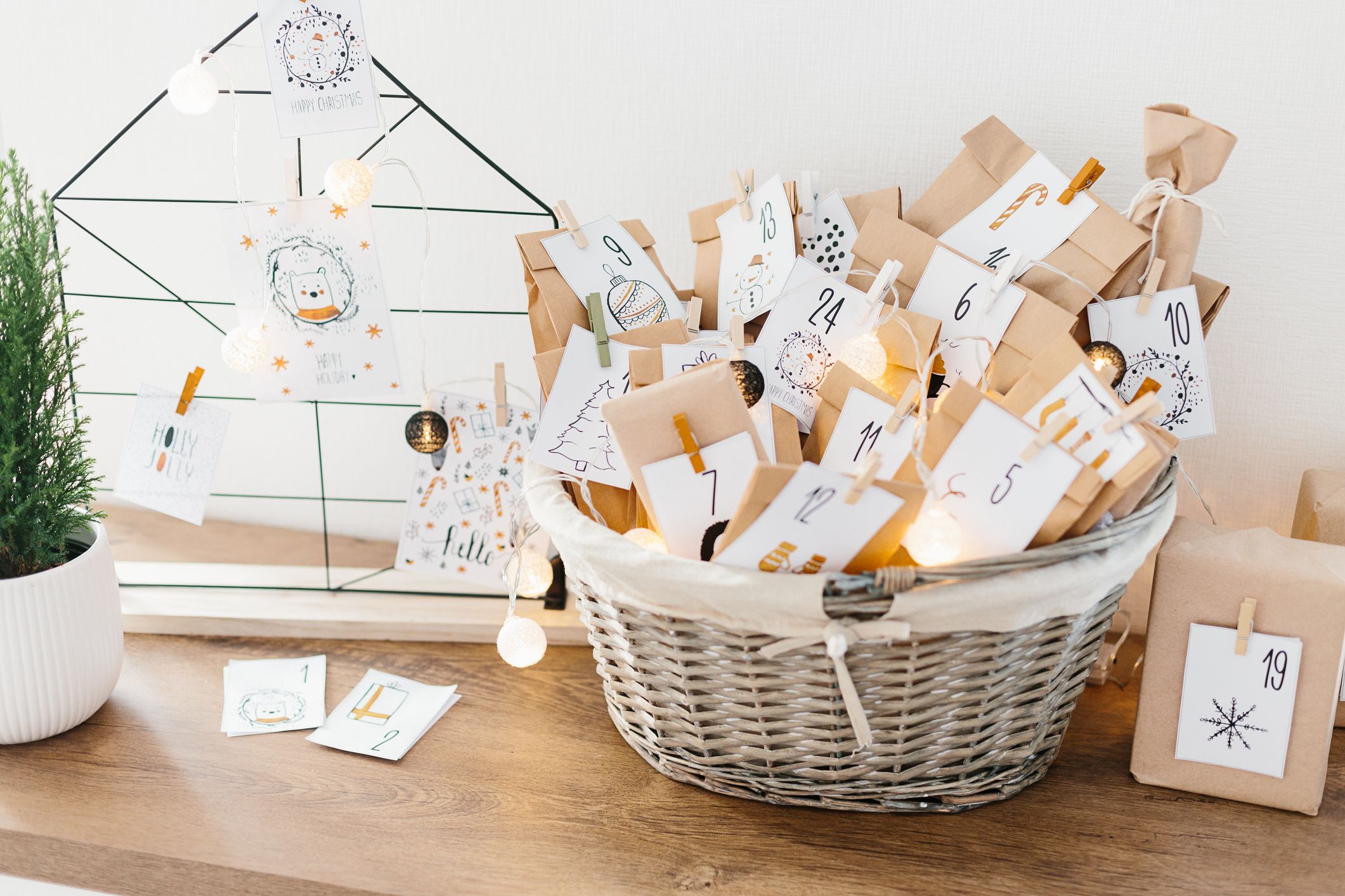 Adventskalender f&uuml;r den Freund aus Papiert&uuml;ten