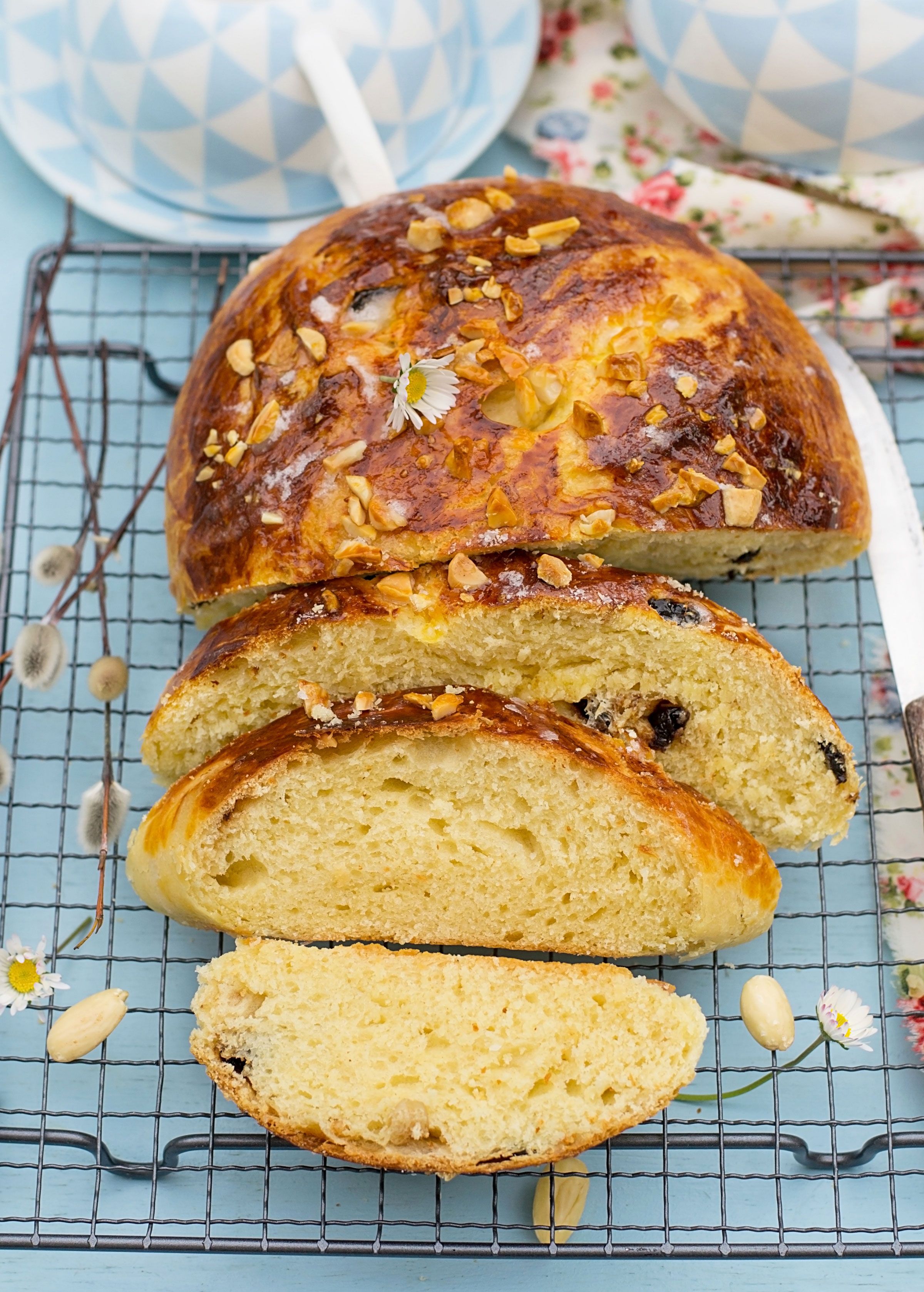 Rezept f&uuml;r ein leckeres Osterbrot ohne Mehl