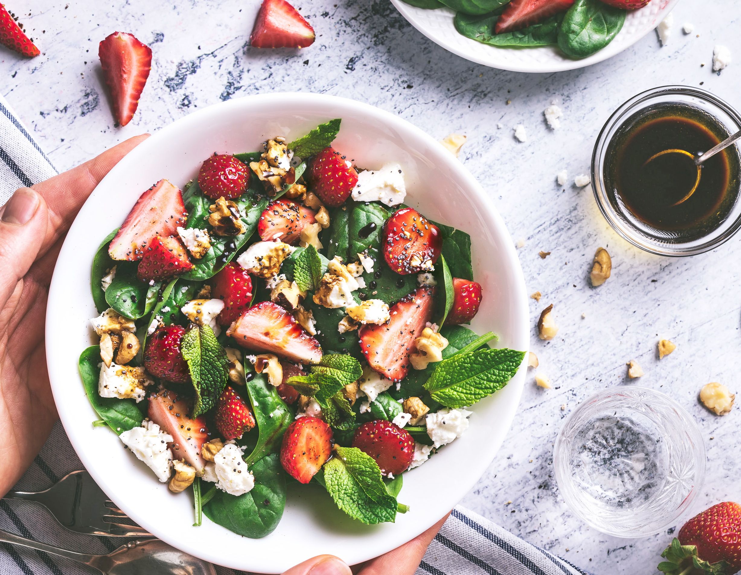 Süße Früchte heben den gemischten Salat auf ein neues Level Süße Früchte heben den gemischten Salat auf ein neues Level
