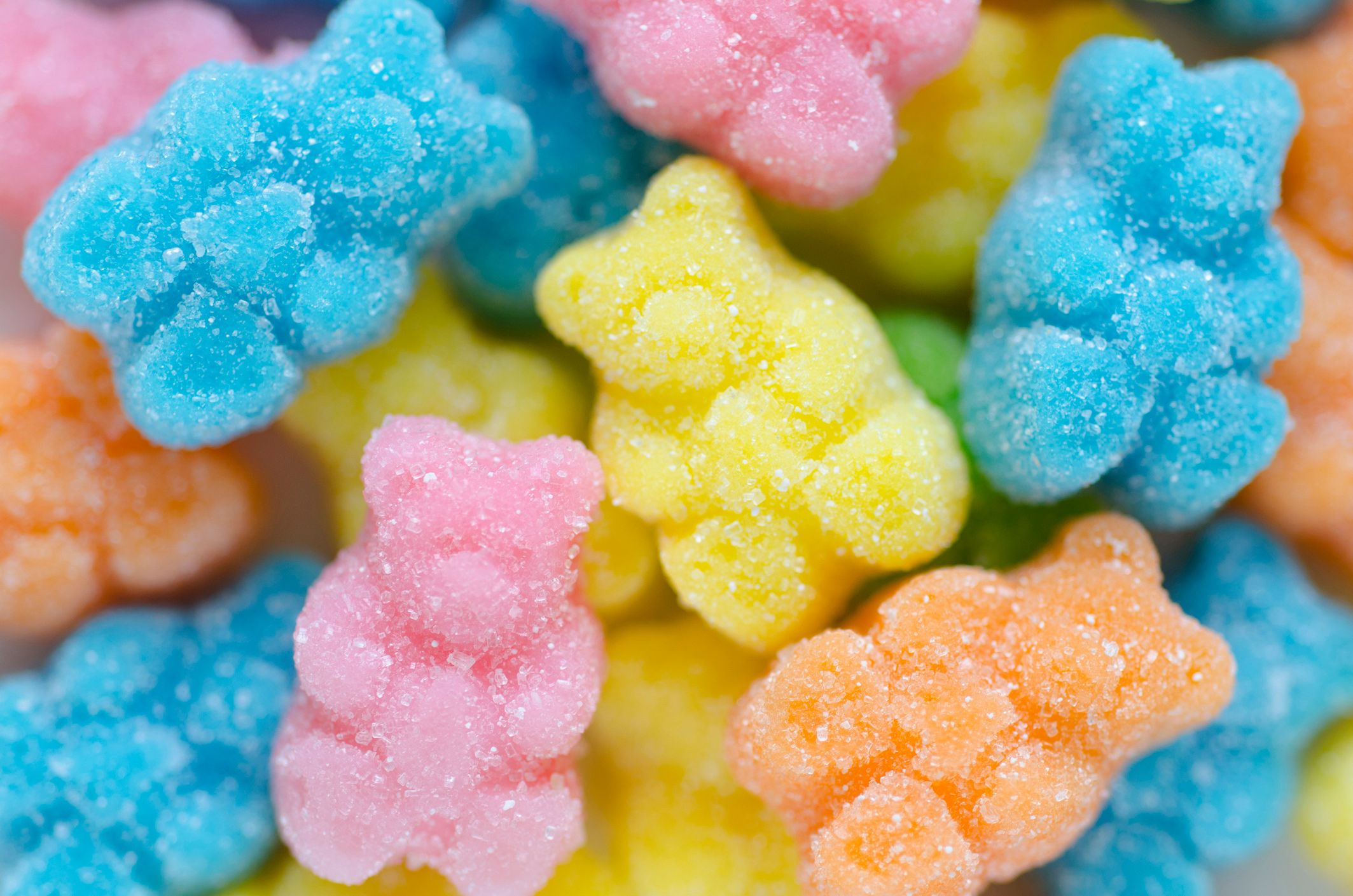 Gummibären lassen sich mit Gelatine oder Agar-Agar herstellen Gummibären lassen sich mit Gelatine oder Agar-Agar herstellen