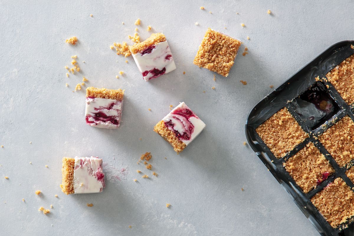 Mini-Cheesecake auf der Eisw&uuml;rfelform