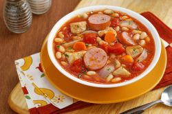 Bauerntopf: Schnelles Rezept mit Kartoffeln & W&uuml;rstchen