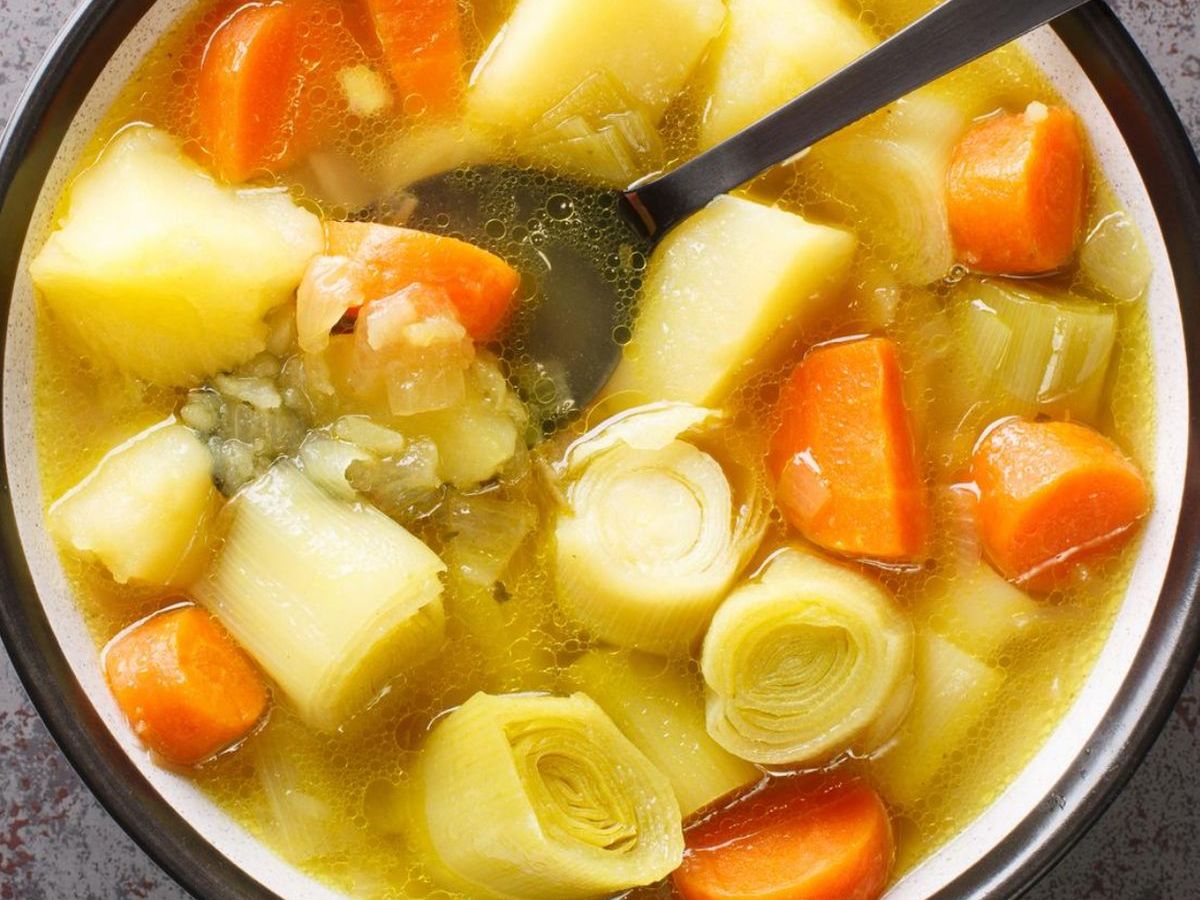 Kartoffel-Möhren-Lauch-Eintopf: Schnelles vegetarisches Rezept für kalte Wintertage