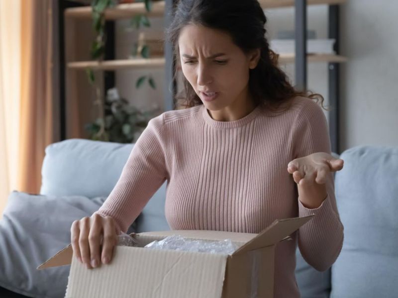 Paket bei den Nachbarn: Wer haftet bei Besch&auml;digung?