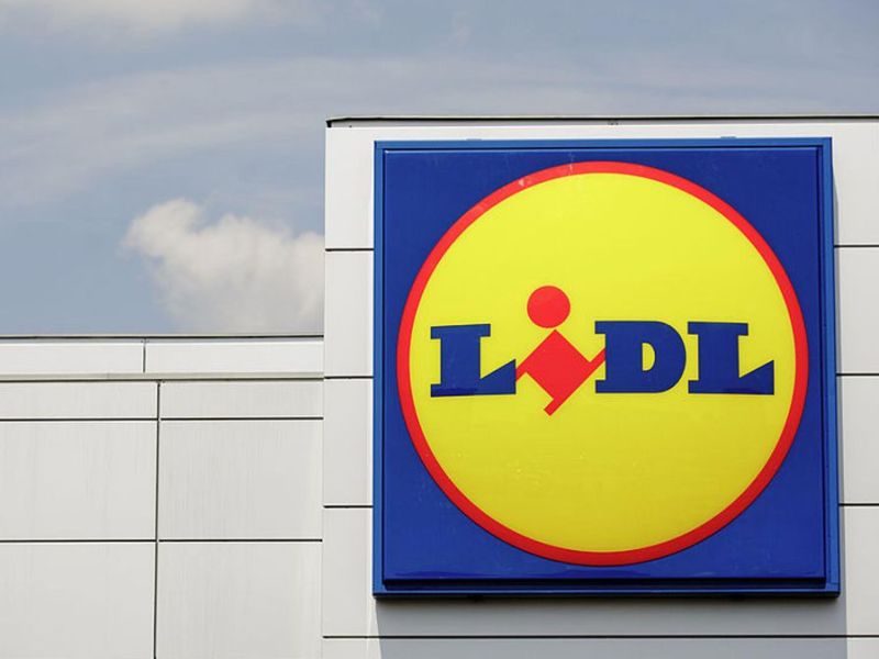 Lidl Tafel an einem Store.