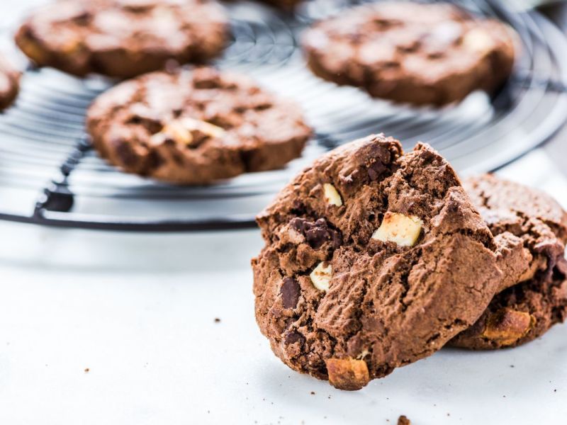 Triple Chocolate Chip Cookies: Willkommen im Schokokeks-Himmel!