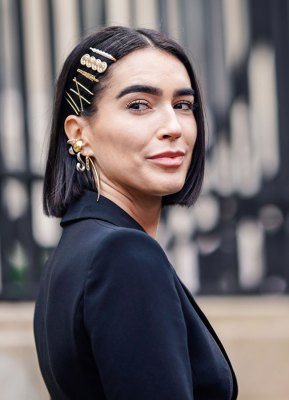 Die schönsten Übergangsfrisuren: Long-Bob mit angesagten Bobby-Pins