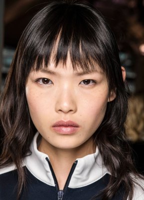 Die schönsten Übergangsfrisuren: Lässig gestylter Shag Hair Cut
