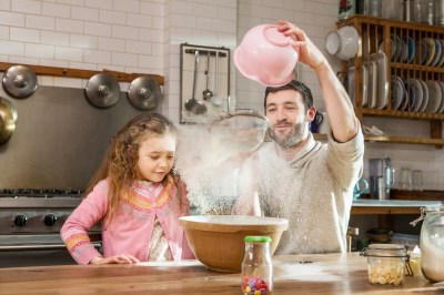 Wassermann-Papas finden immer eine Beschäftigung Wassermann-Papas finden immer eine Beschäftigung