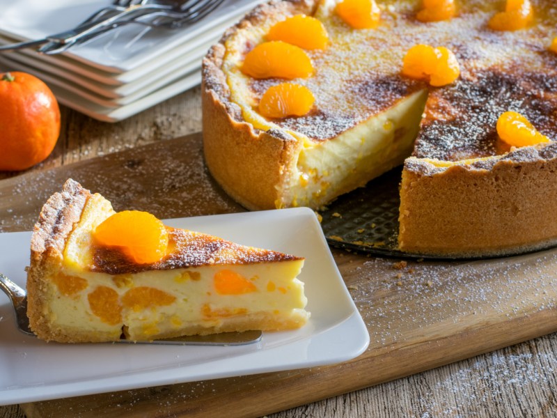 Käsekuchen mit Mandarinen.