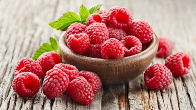 <strong>Himbeeren: Juni - Oktober</strong> Saisonkalender Obst: Himbeeren