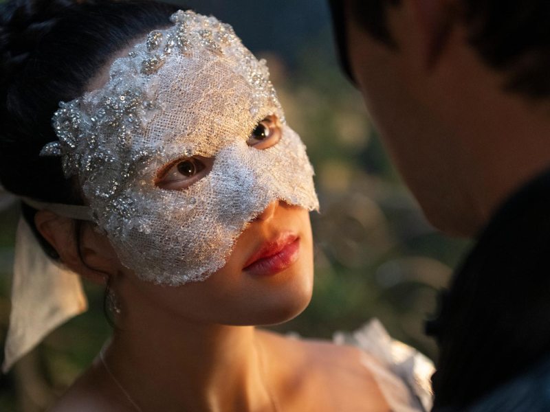 Szenenbild aus Bridgerton, Staffel 4, Maskenball