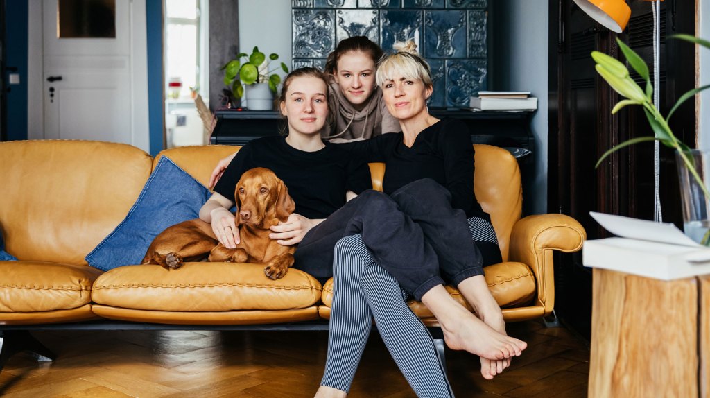 Expertin verrät: Diese 10-Minuten-Methode bringt selbst verschlossene Teenies zum Reden