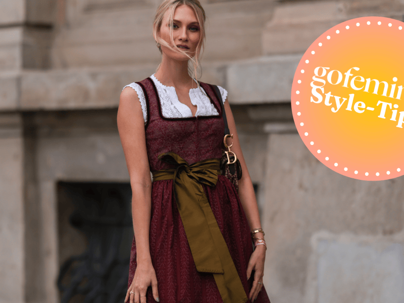 Blonde Frau im Dirndl